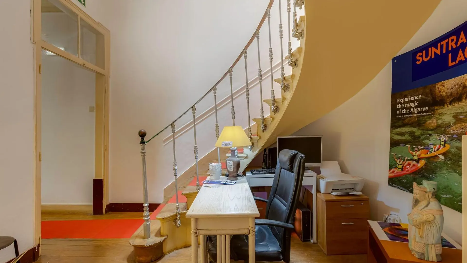 Suntrap Hostel Lagos Portugal
