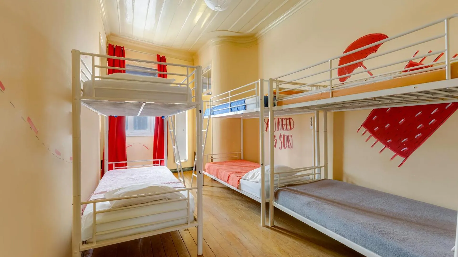 Suntrap Hostel Lagos Portugal